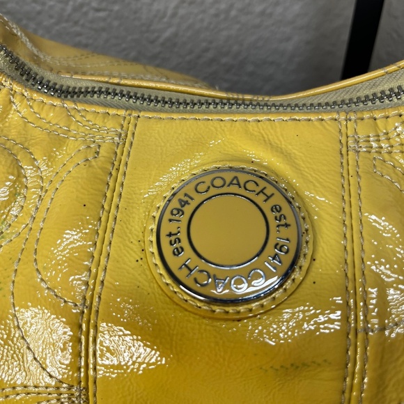 COACH Vintage Patent Leather Signature Hobo Bag in Soft Yellow - Picture 2 of 11